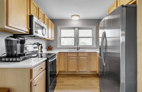Ripley Apartamento | 3 bedrooms Cape Cod at an award wining vineyard - Sparkling Ponds Winery