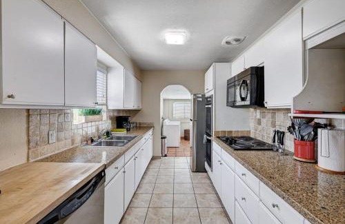 Rancho Oakey Casa | 3 Bedrooms house in Marvelous Las Vegas