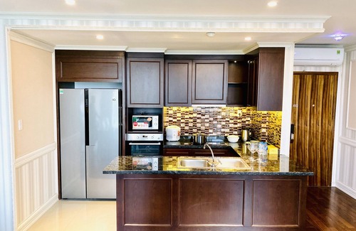 Phuong 6 Apartamento | Apartamento de lujo de 3 habitaciones, piscina Skyline, a 1 km del mercado Ben Thanh