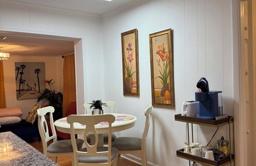 Northside Casa | 3 bedrooms near airport, beaches and cruise port in fantastic Jacksonville area.