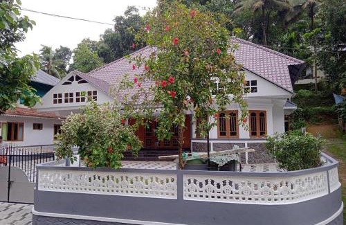 Thodupuzha Casa | 3 BHK with 2 Bath for family short stays