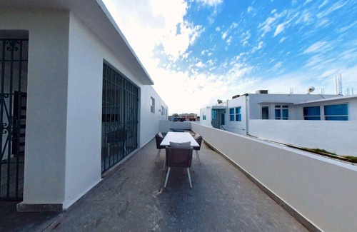 Ocean Park Apartamento | 3 Blocks from the beach with backup power 3 bed- 2 bath