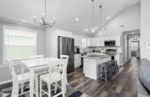 Montego Bay Casa | 3 BR 2 BA Home in Montego Bay - Community Pool