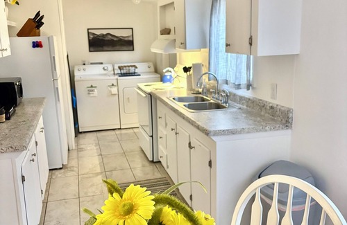 Bellepoint Casa | 3 BR 2 Bath house in Hinton, WV inside the New River Gorge National Park.