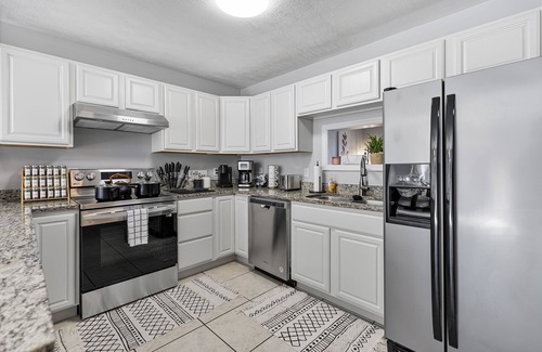Osage Casa | 3 BR/3 Full bath townhouse