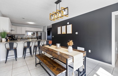 Osage Casa | 3 BR/3 Full bath townhouse