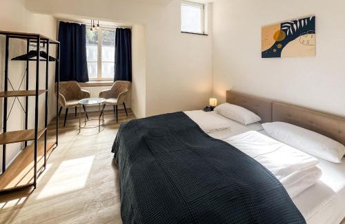 Schwaebisch Hall Apartamento | 3 BR Altstadtwohnung mit Parkplatz, tolle Lage in Schwäbisch Hall, bis 8 Personen