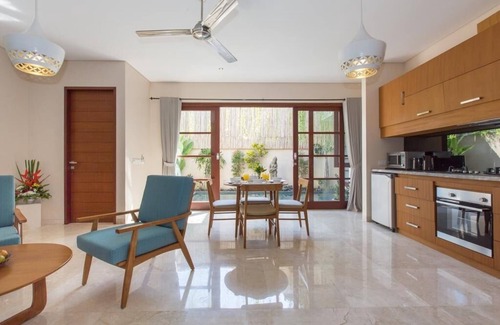 North Legian Villa | HERMOSA MODERN HERMOSA Villa Legian Seminyak