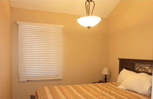 Lead Condominio | 3 BR Condo in ruggedly beautiful area. Outdoor adventures await you!