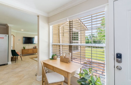 Temple Crest Casa | 3 BR w/ Riverview & Fenced in Yard, Near Busch Gardens, USF, Hospitals & Ybor