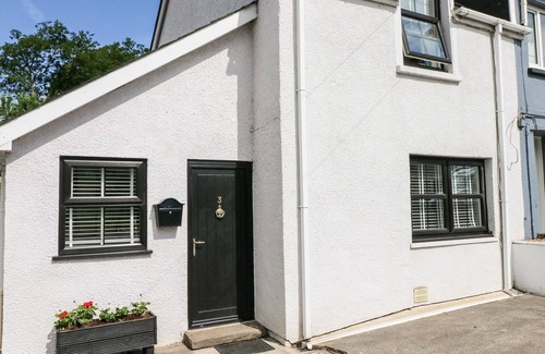 Narberth Cabaña | 3 Bridge Villas