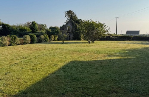 Montfarville Casa | 3 Chambres - 2 Salles de Bains - Grand Jardin