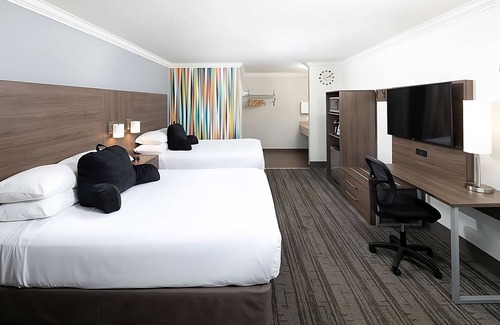 Temecula Hotel | 3 Comfortable Space Minutes from Top Attractions!