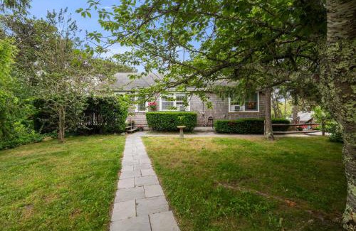 East Orleans Casa | 3 Cottages Walk to Nauset Beach