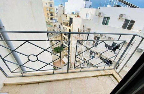 Il-Balluta Apartamento | 3 Double-Bedroom Appartment - Balluta Bay