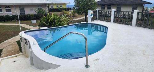 Mullins Casa | #3 Eastry Gardens - Cozy 1BR Studio w Ocean View