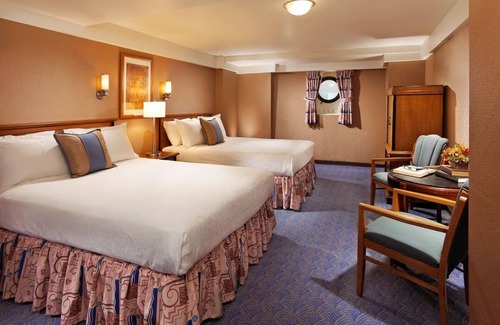 Harbor Hotel | 3 Family-friendly Units! Close to Shoreline Aquatic Park, Pets Allowed