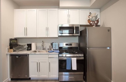 Bankers Hill Condominio | 3 Floor TownHouse Next to Downtown Max 12 sleepers
