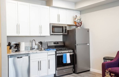 Bankers Hill Condominio | 3 Floor TownHouse Next to Downtown Max 12 sleepers