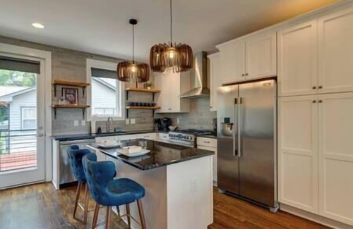 Eighth Avenue Casa | 3 Huge Side by Side Townhomes! Near Broadway!