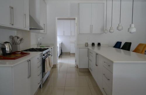 Klerksdorp Casa | 3 Kiaat Suites