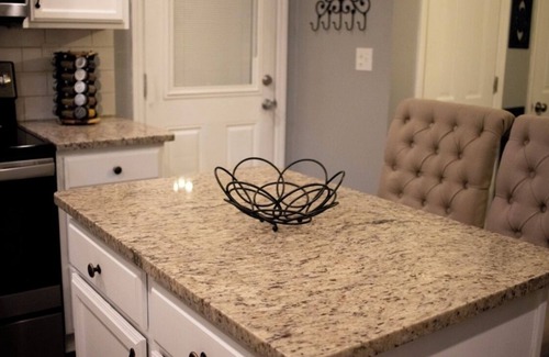 Charlotte Casa | 3 King, 2 Queen 2 Living Rooms
