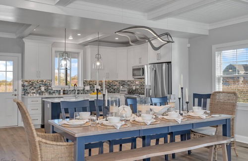 Admiral Estates Casa | 3 levels with 5 bedrooms, 4.5 baths, elevator, heated pool, and lots of gathering spaces both inside and out!