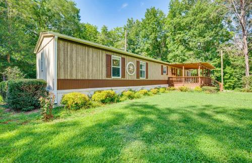 New London Casa | 3 Mi to Badin Lake Quiet New London Retreat