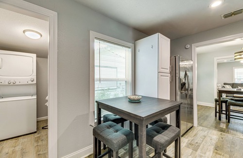 Del Mar Casa | 3 Mi to Beach: Family Home in Corpus Christi!