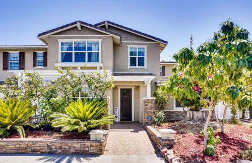Southwest Anaheim Casa | 3 Mi to Disneyland Home with Hot Tub and Game Room