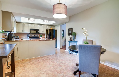 Eden Casa | 3 Mi to Downtown: Inviting Lancaster Home!