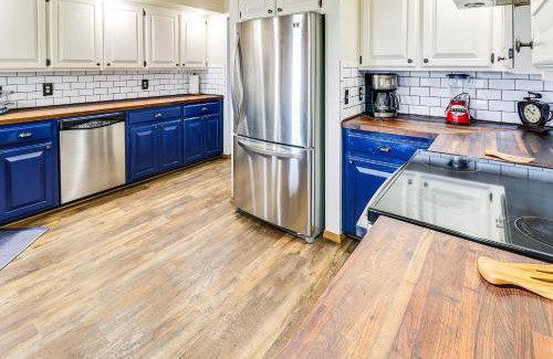 Roswell Casa | 3 Mi to Downtown Roswell Home with Patio and Yard
