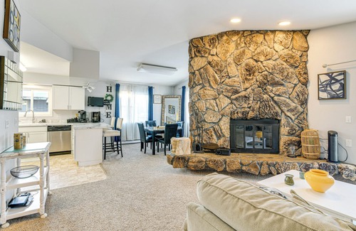 Spenard Apartamento | 3 Mi to Dtwn: Apt w/ Shared Sauna in Anchorage