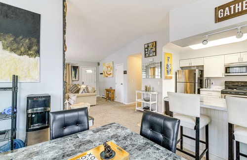 Spenard Apartamento | 3 Mi to Dtwn: Apt w/ Shared Sauna in Anchorage