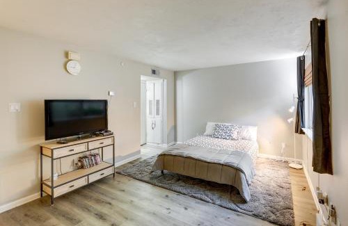 Riverside Apartamento | 3 Mi to Dtwn Austin Pet-Friendly Condo with Pool