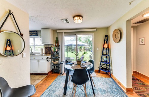 Southgate Casa | < 3 Mi to Dtwn: Pet-Friendly Sarasota Stay w/Yard