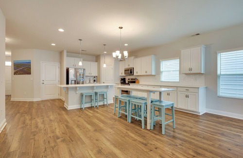 Ocean Isle Beach Casa | 3 Mi to Golf & Waterway: Ocean Isle Beach Retreat!