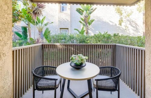 La Jolla Village Apartamento | 3 Mi to La Jolla Shores Relaxing Resort Retreat!