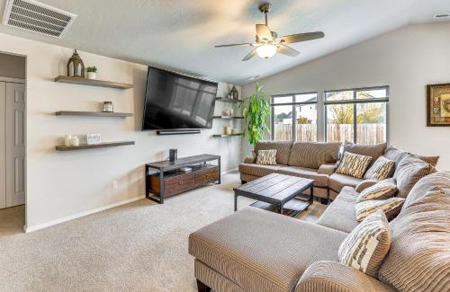Caldwell Casa | 3 Mi to Lake Lowell Caldwell Home with Yard and Grill