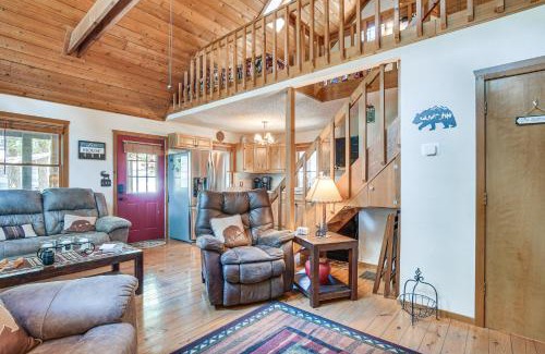 Kimberling City Casa | 3 Mi to Table Rock Lake Cabin with Fire Pit!