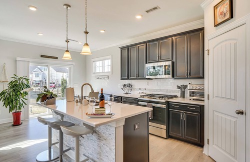 Durham Casa | 3 Mi to Umstead State Park: Durham Home