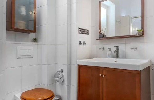 Stare Mesto Apartamento | 3 min from the main Railway station