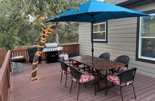 Canyon Lake Casa | 3-night dis count Secluded Retreat HotTub FirePit