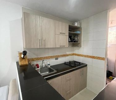 Valledupar Apartamento | 3 NOCHES MINIMAS ESTADIA APARTAMENTO 4 PERSONAS AIRE ACONDICIONADO-buena ubicación