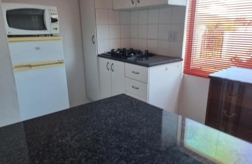 Strand Apartamento | 3 On Herschell