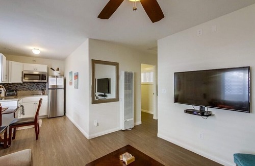 South Mission Beach Villa | 3 patios al aire libre * Vista al mar * AC * 3 Estacionamiento
