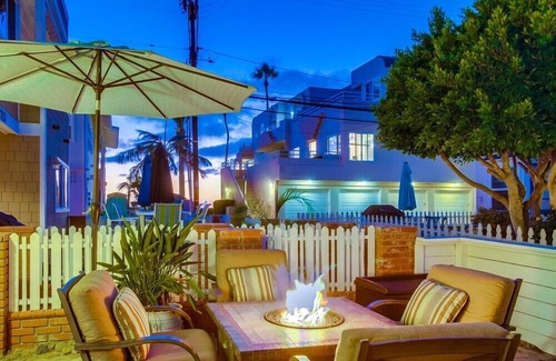 South Mission Beach Villa | 3 patios al aire libre * Vista al mar * AC * 3 Estacionamiento
