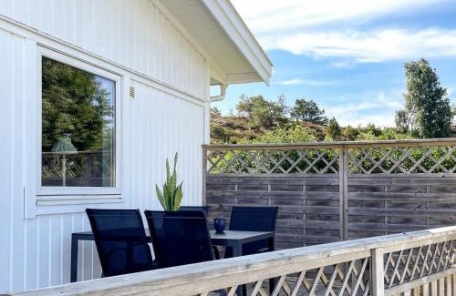 Roennaeng Casa | 3 person holiday home in RÖNNÄNG-By Traum