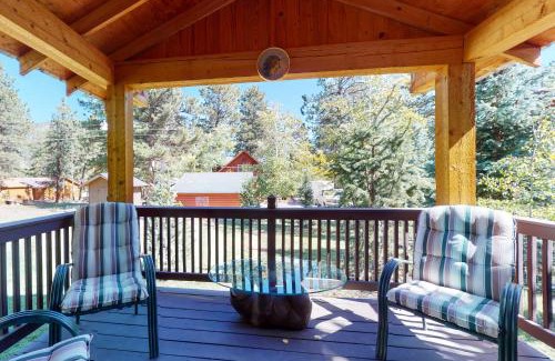 Ponderosa Pines Casa | 3 Pines