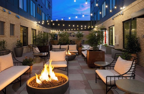 12 South Cabaña | 3 Private Hotel Rooms in 12 South The Gilmore